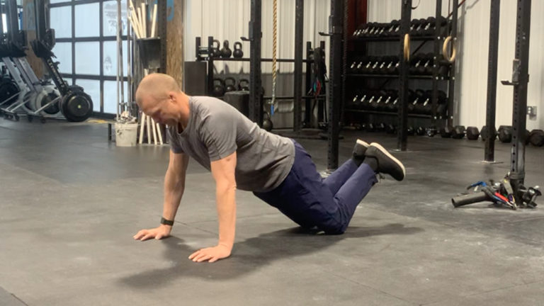 Kneeling clearance push up