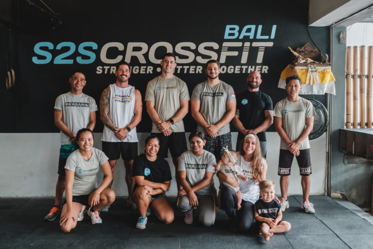 S2S CrossFit affiliate group photo