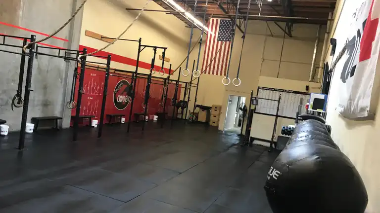 CrossFit Code 4 — Crossfit gym in Camarillo, CA
